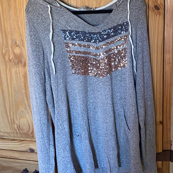 Chance or Fate lightweight hoodie with sequins. XL - Picture 7 of 10
